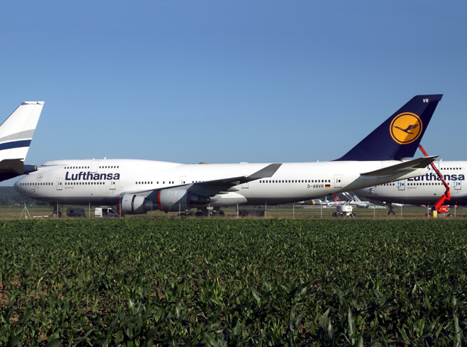 B747-400 D-ABVR