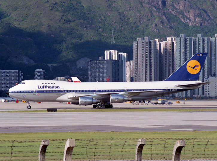 B747-200 D-ABZD