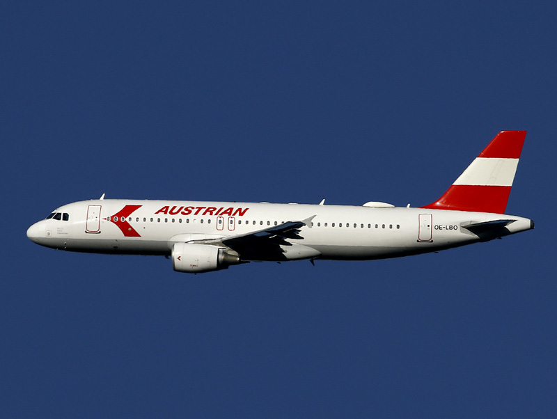 A320 OE-LBO 