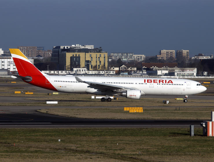 A330-200 EC-LUX 