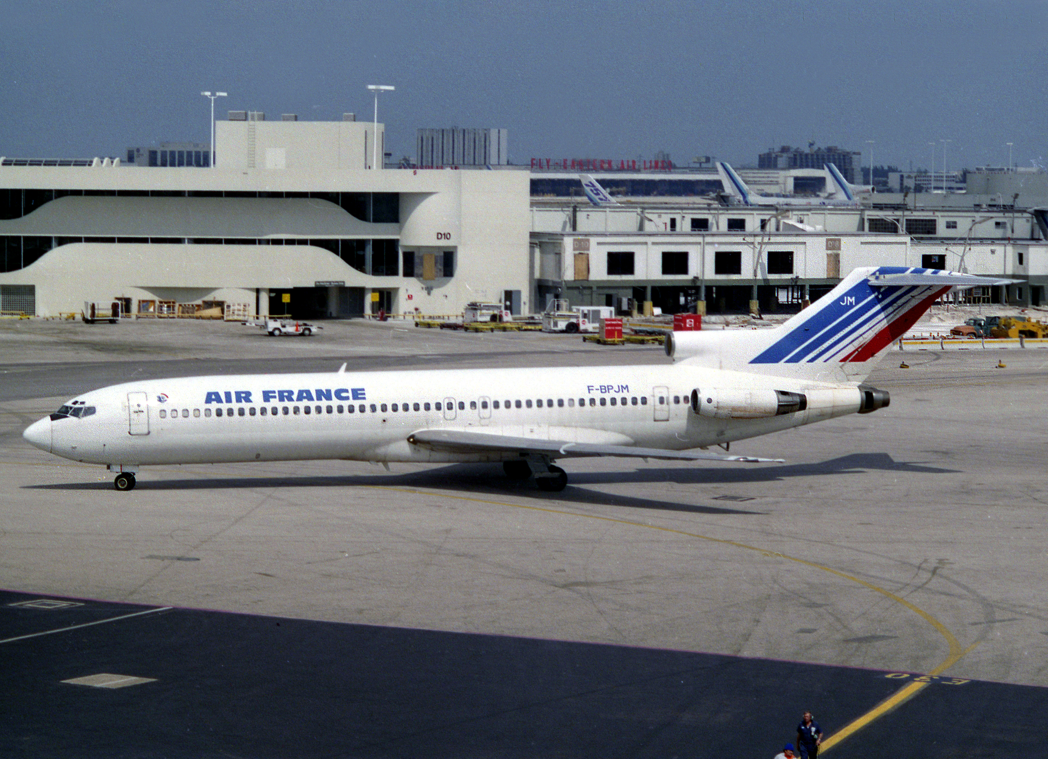 B727-228 F-BPJM 