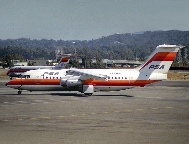 Bae 146-200 N359PS 
