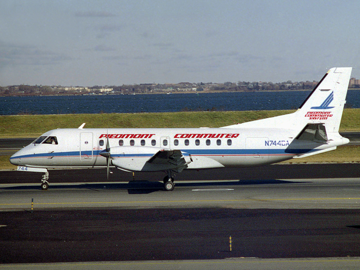 SF340 N744CA