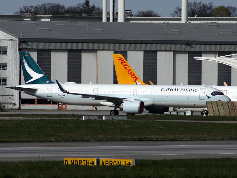 A321N D-AZXE 10853