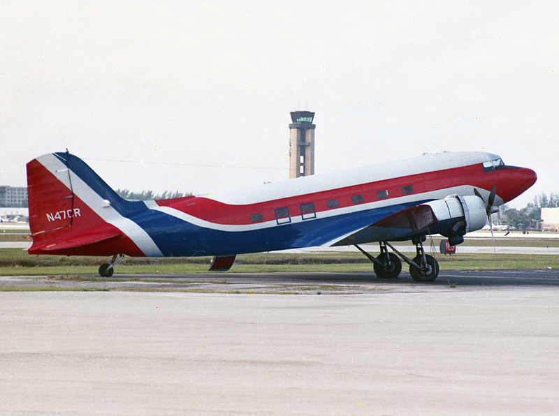 Douglas DC3 Dakota N47CR 
