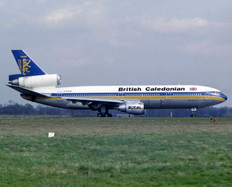 G-BEBM (LGW) fb.jpg