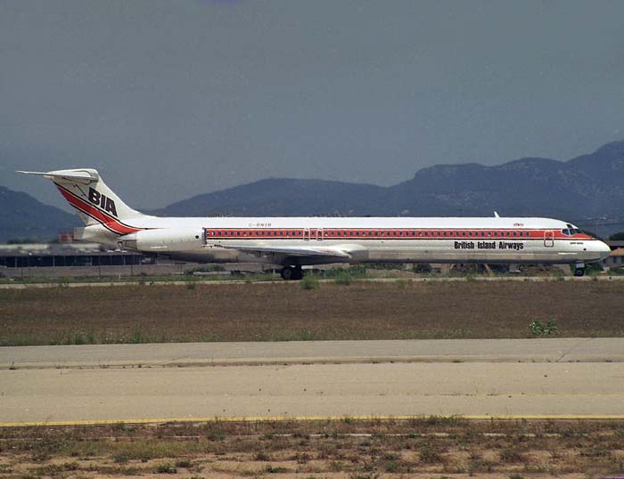 MD83 G-BNSB 