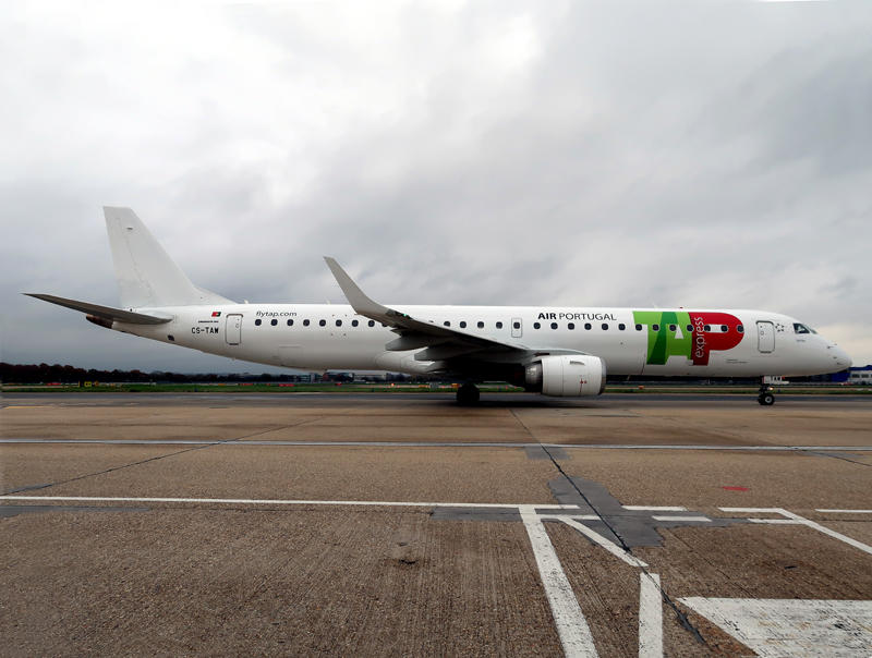 At Gatwick, no fin logo