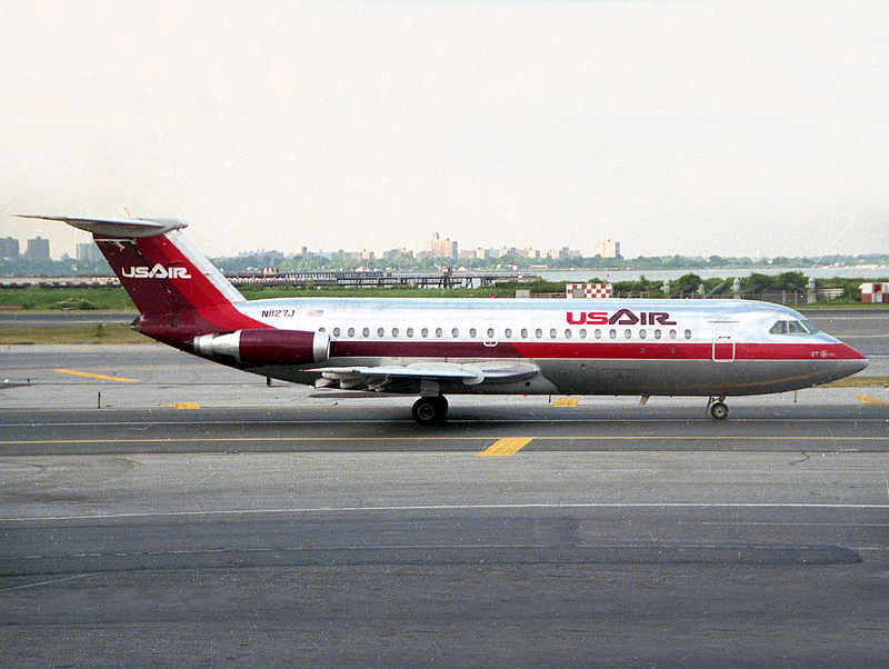 BAC 111-204 N1127J 