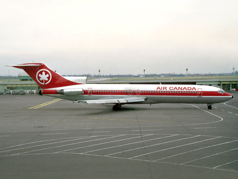 AC 722 (YYZ) FB.jpg
