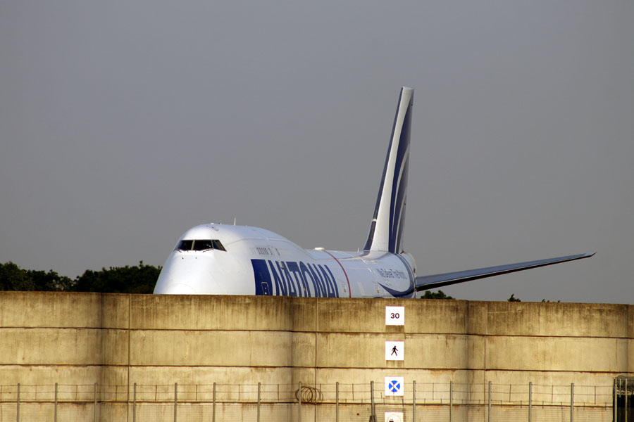 NA 744 