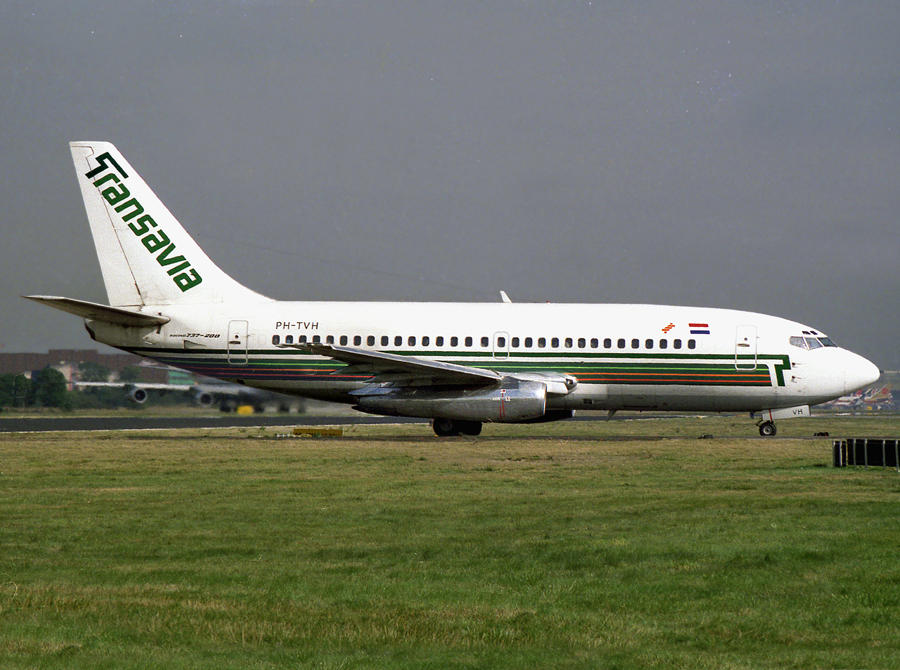 B737-200 PH-TVH