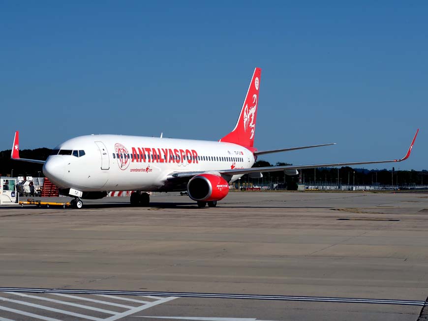 B737-800 TC-TJY 
