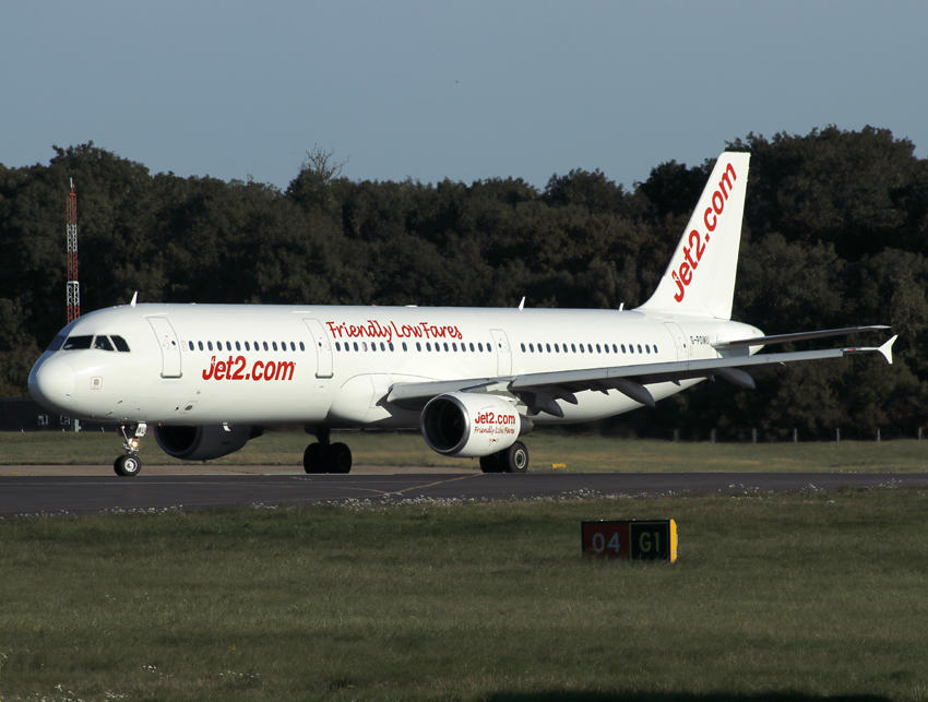A321 G-POWU 