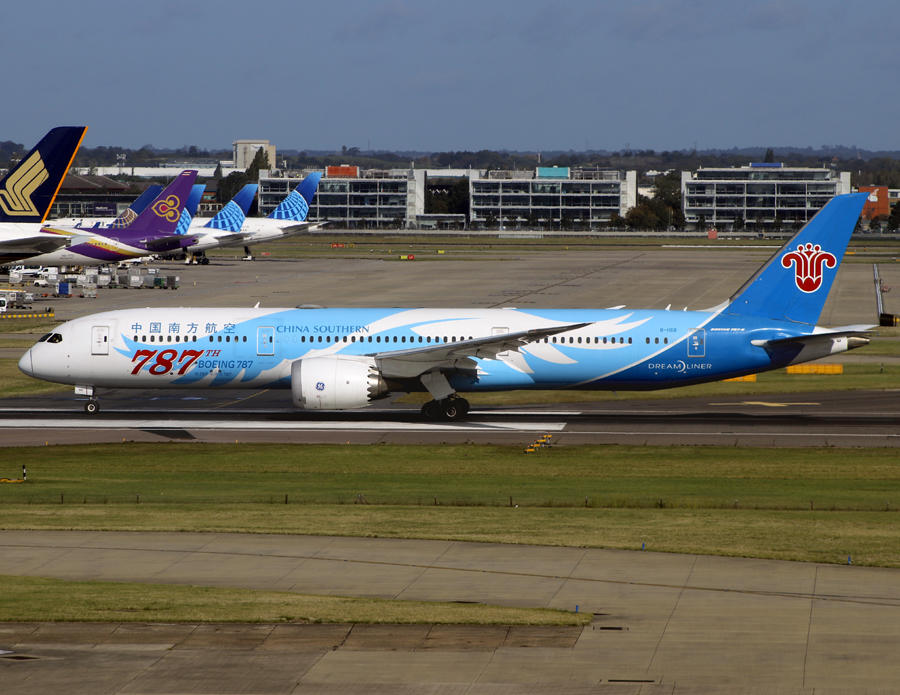 Boeing 787-9 B-1168 