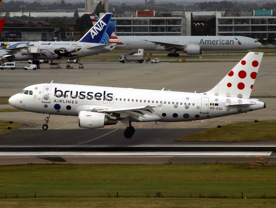 Airbus A319 OO-SSU