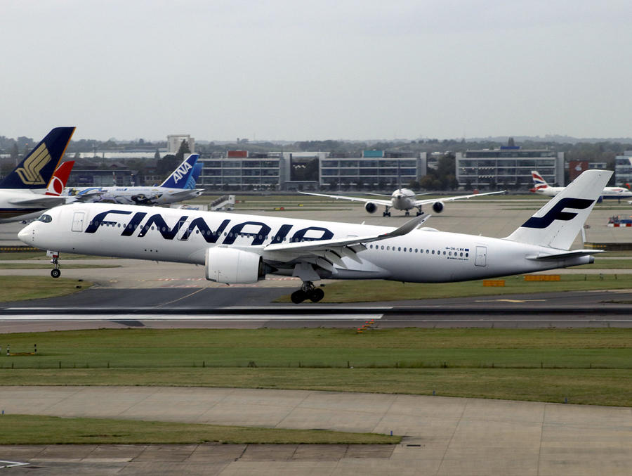 Airbus A350-941 OH-LWK