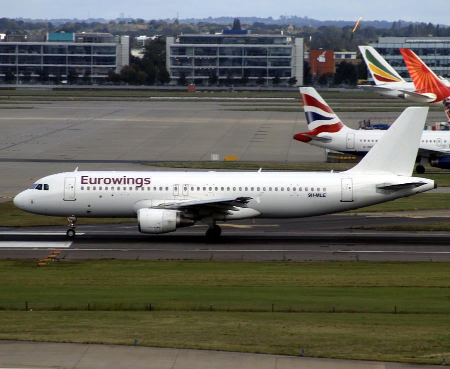 A320-200 9H-MLE 