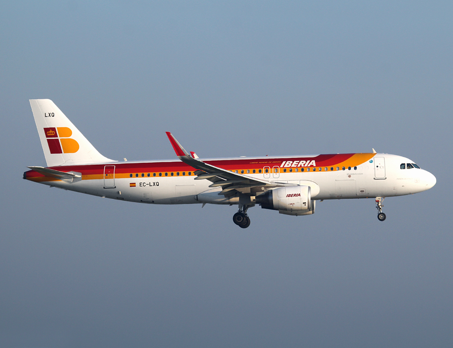 A320-200 EC-LXQ