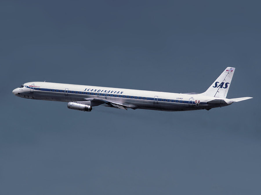 Douglas DC8-63 LN-MOF 