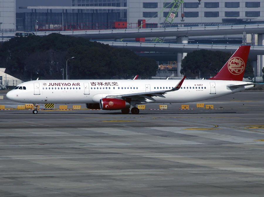 A321-231 B-8457 