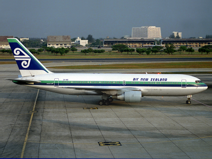 B767-200 ZK-NBI