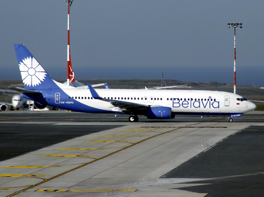 Boeing 737-800(WL) EW-456PA