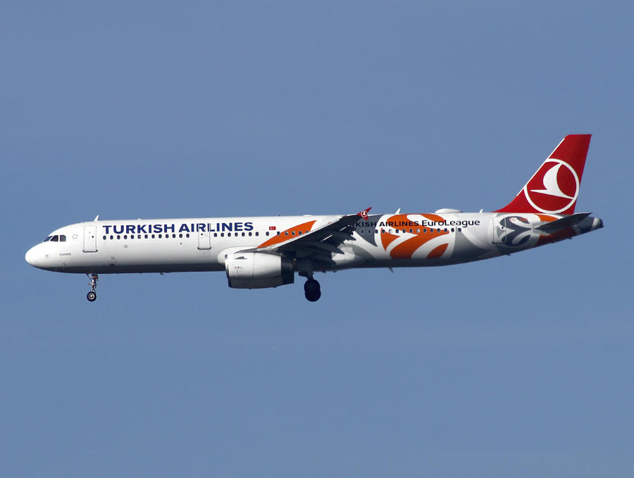A321-200 TC-JRO