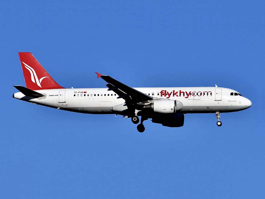 Airbus A320 TC-THK