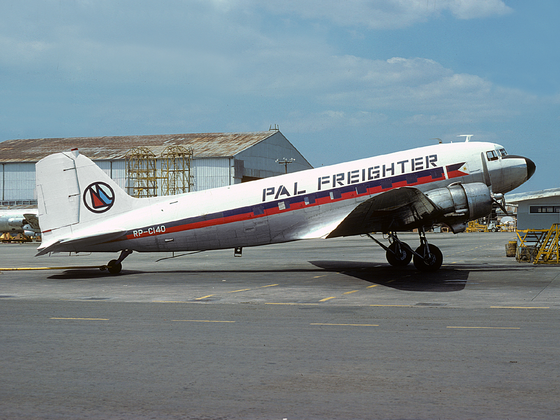 Douglas C47.RP-C140  