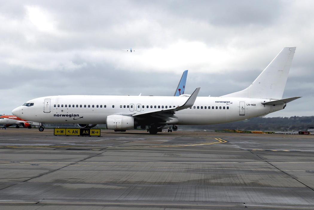 Boeing 737-800(WL) LN-NGD 