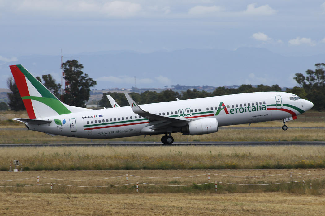 Boeing 737-800(WL) 9H-CRI