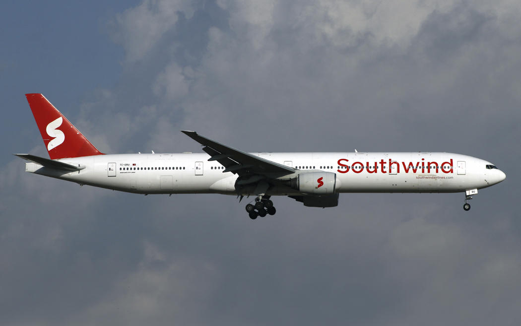 Boeing 777-300 TC-GRU