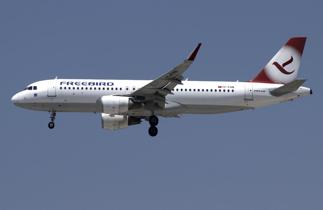 A320-200(WL) TC-FHN 