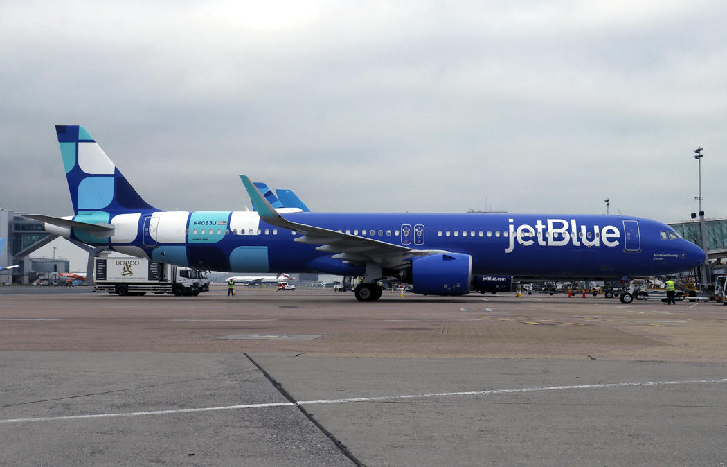Airbus A321-271NX N4083J