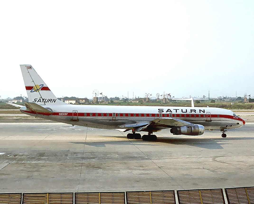 Douglas DC8-55F N8008F