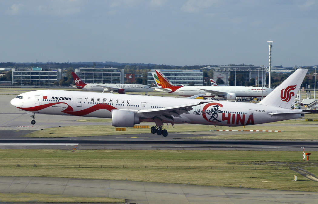 B777-300 B-2006