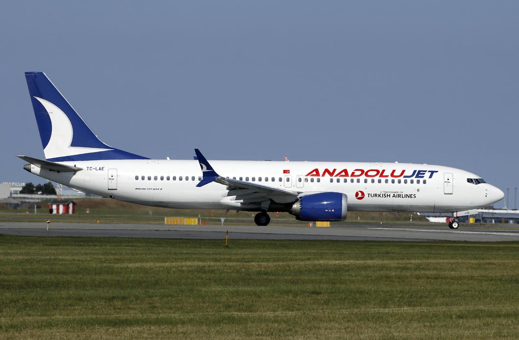 B737 Max-8 TC-LAE