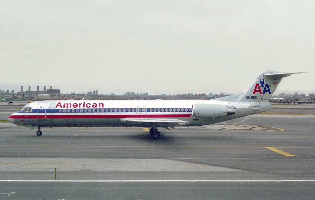 N1462C (LGA) FB.jpg