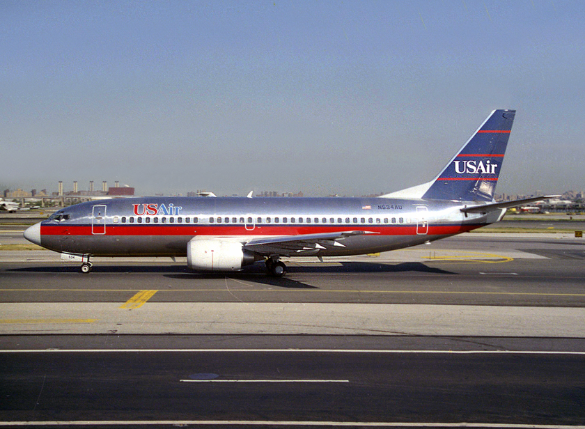N534US (LGA) FB.jpg