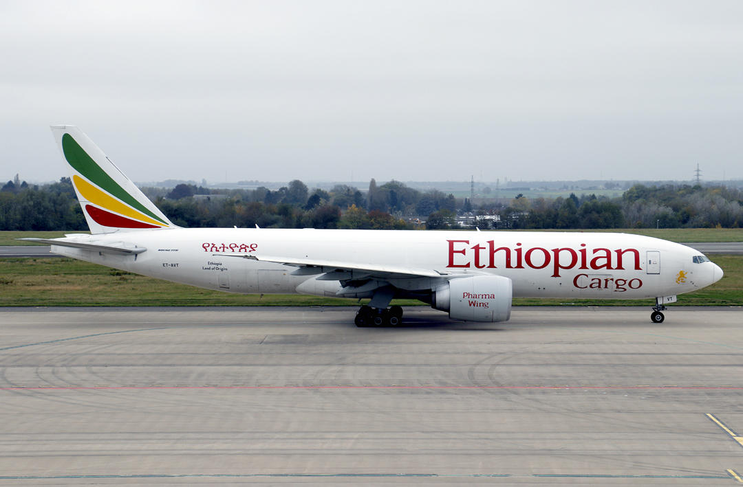 Boeing 777-200F ET-AVT 