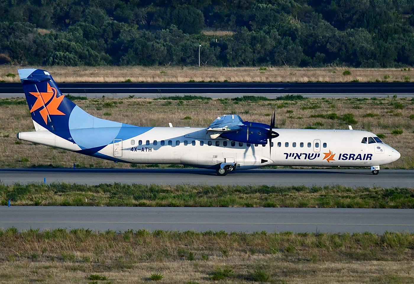 ATR-72 4X-ATH 