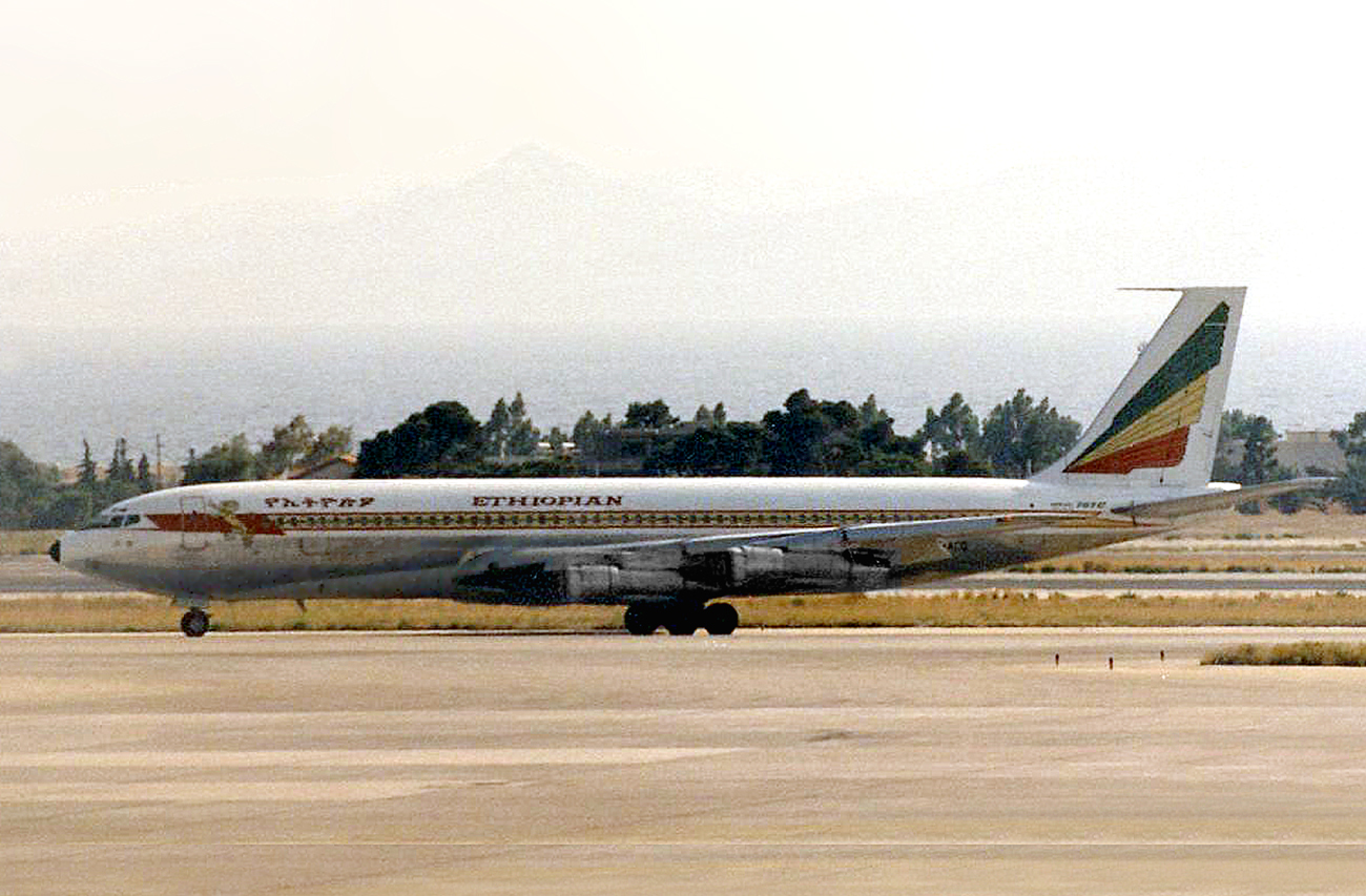 B707-300C ET-ACQ