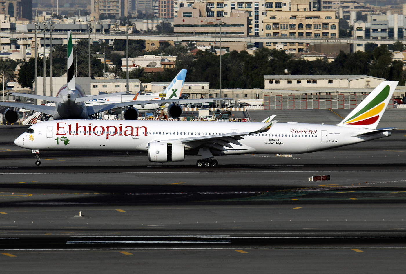 ET-BAW Airbus A350-1041 