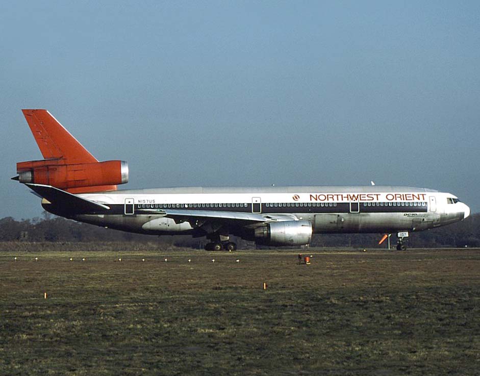 DC10-40 N157US