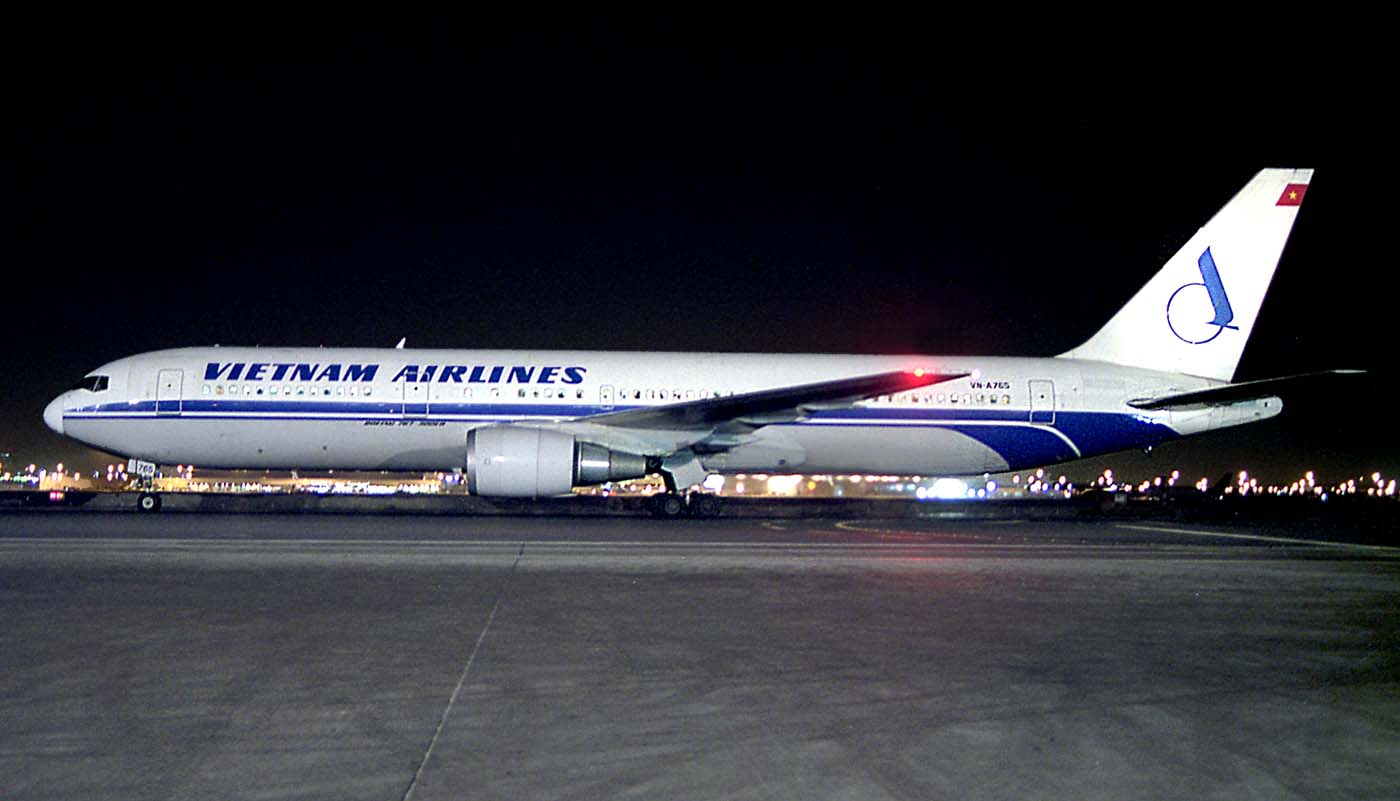 Boeing 767-300 VNA-765