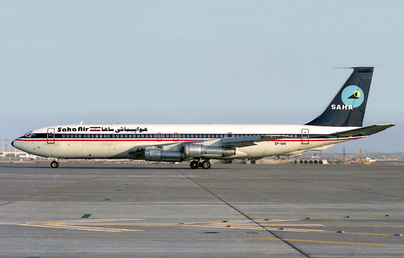 Boeing 707-300C EP-SHK