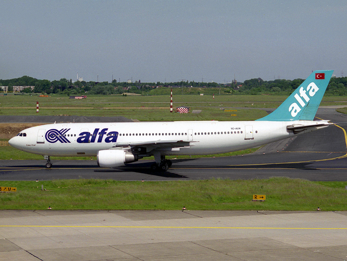 TC-ALN (DUS) FB.jpg