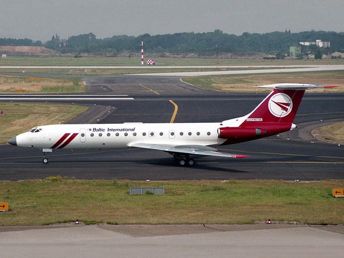 CCCP-65706 (DUS89) FB.jpg