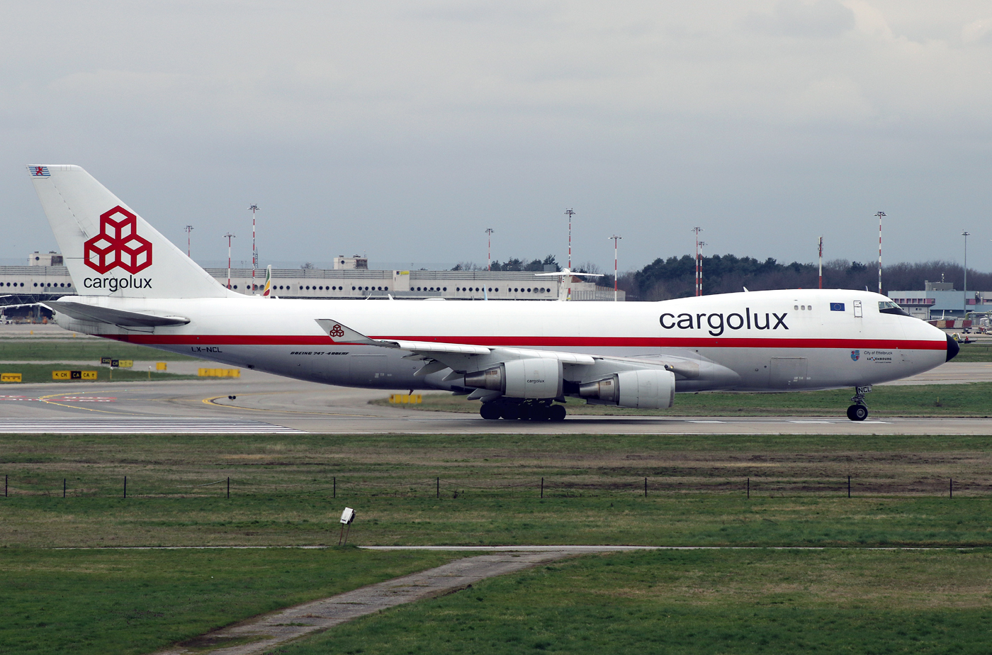 B747-400(F) LX-NCL